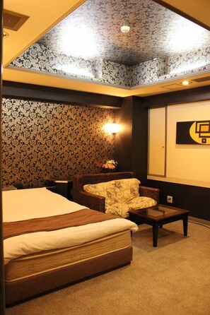 Free WiFi, bed sheets - Hotel First Inn - Adults Only (Chiba)