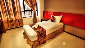 Literie de qualité supérieure, bureau, rideaux occultants, Wi-Fi gratuit