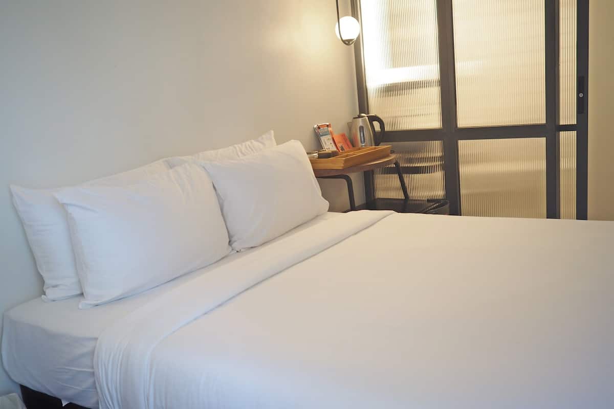 Chambre Double Standard | Coffres-forts dans les chambres, bureau, chambres insonorisées