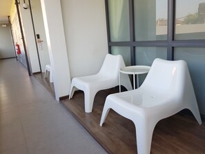 Wonder Exclusive Suite | In-room safe, desk, soundproofing, free WiFi - Wonderwall Hotel (Chiang Mai)