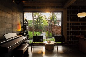 Lobby - Wonderwall Hotel (Chiang Mai)