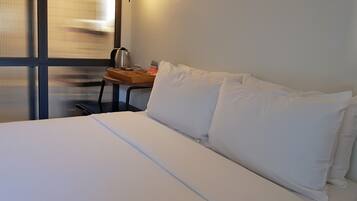 Habitación doble superior | Caja fuerte, escritorio, sistema de insonorización y wifi gratis