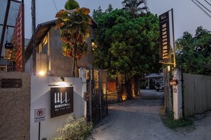 Exterior - Wonderwall Hotel (Chiang Mai)