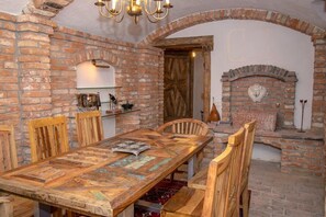 Villa | In-room dining - Villa Salza (Mitterberg-Sankt Martin)
