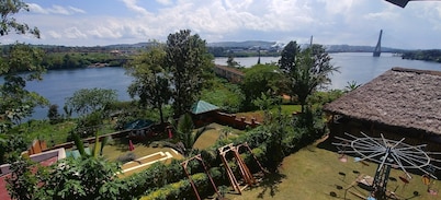 Hotel Paradise on the Nile