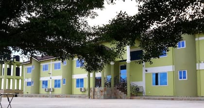 SUMMER VIEW LODGE