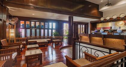 Rattana Beach Hotel