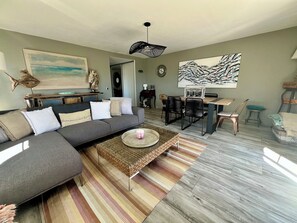 TV, DVD player, music library, stereo