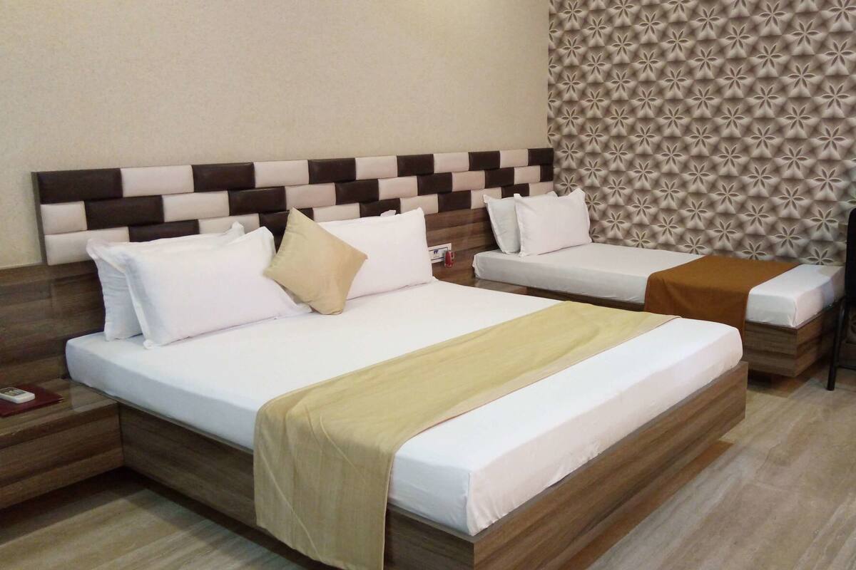 Deluxe Triple Room | WiFi