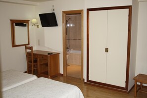 笔记本电脑工作区、隔音、免费 WiFi、床单