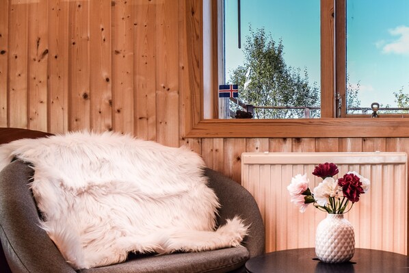 Interior detail - Cottage O12 (Selfoss)