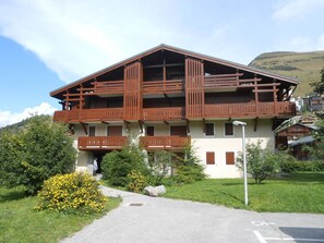 Exterior - 3-room apartment for 6 people near the slopes (Les Deux Alpes)