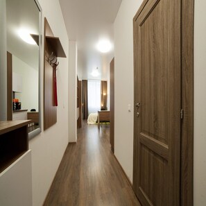 Studio (2 adults)