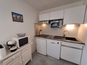 Unclassified image, 4 of 5, button - 2-room apartment at the foot of the slopes, pets allowed, Les Deux Alpes (Les Deux Alpes)