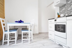 City Apartment, 2 Bedrooms | Dining room - Wondrous Apartment Warszawska street (Kraków)