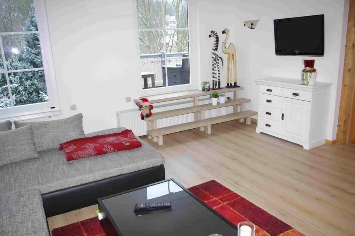 Apartment, 2 Schlafzimmer | Wohnzimmer