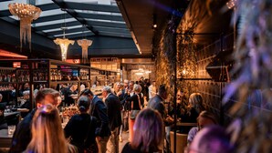 Bar (på overnattingsstedet)