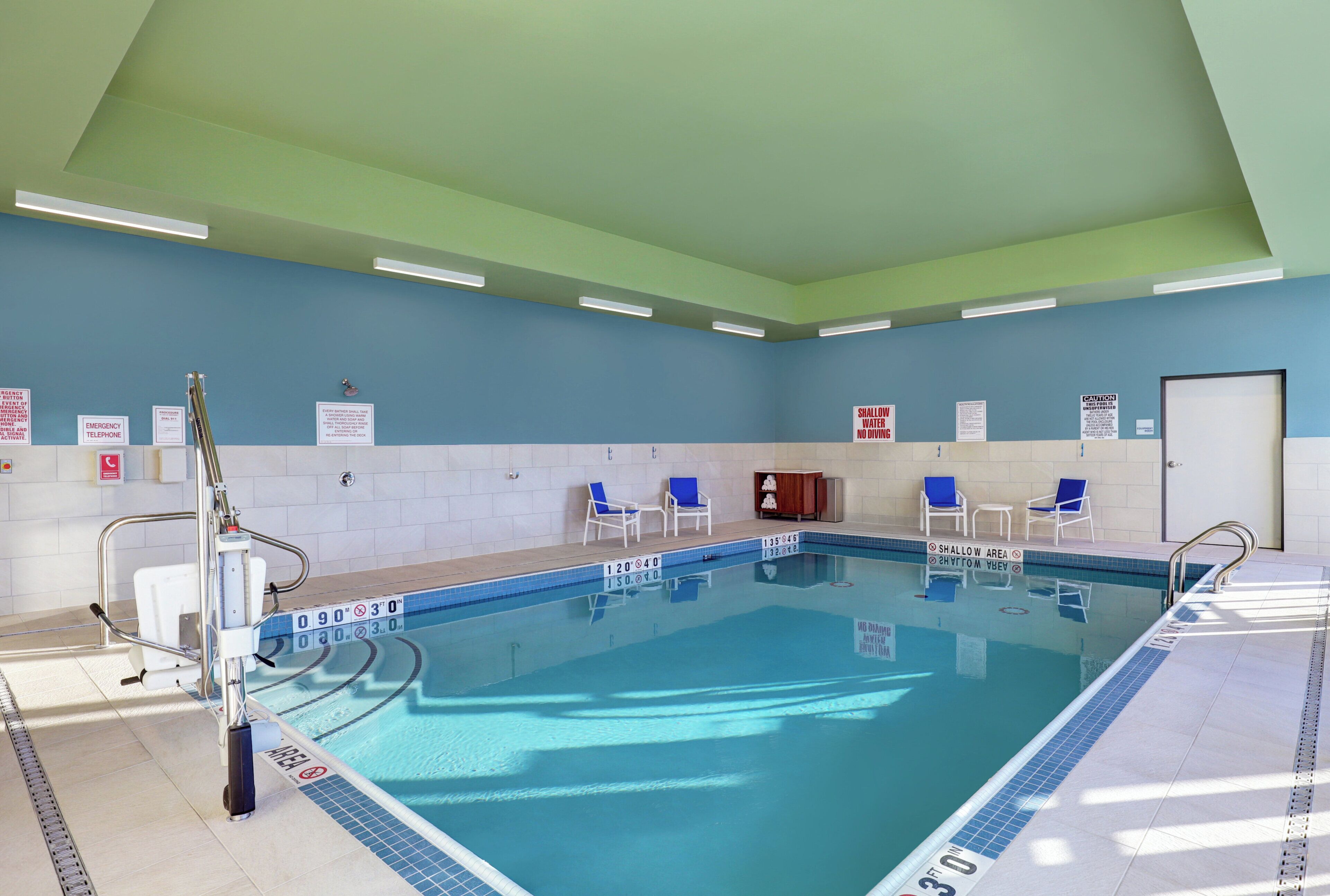 Piscine couverte