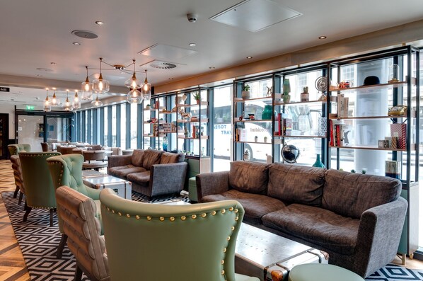 Restaurant - Hub By Premier Inn Edinburgh Haymarket (Edinburgh)
