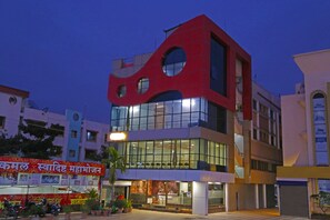 Front of property - Hotel Sai Country Inn (Rahata)