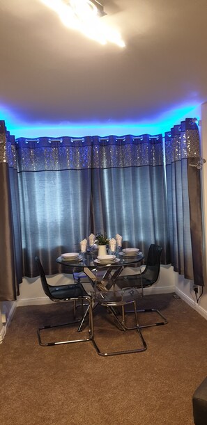 Apartment, 1 Bedroom | Living area | 42-inch Smart TV with digital channels, TV, DVD player - Beach Apartment - Kirkcaldy (Kirkcaldy)