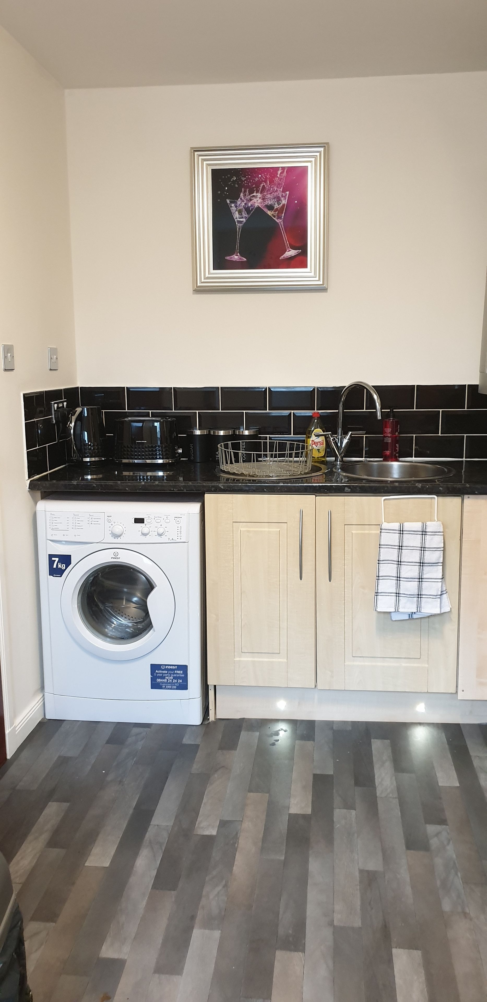 Apartment, 1 Bedroom | Private kitchen | Fridge, microwave, oven, stovetop