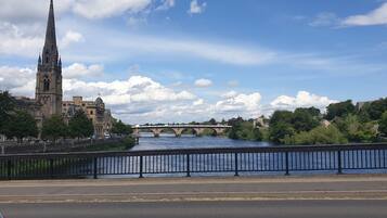 Apartment | Water view