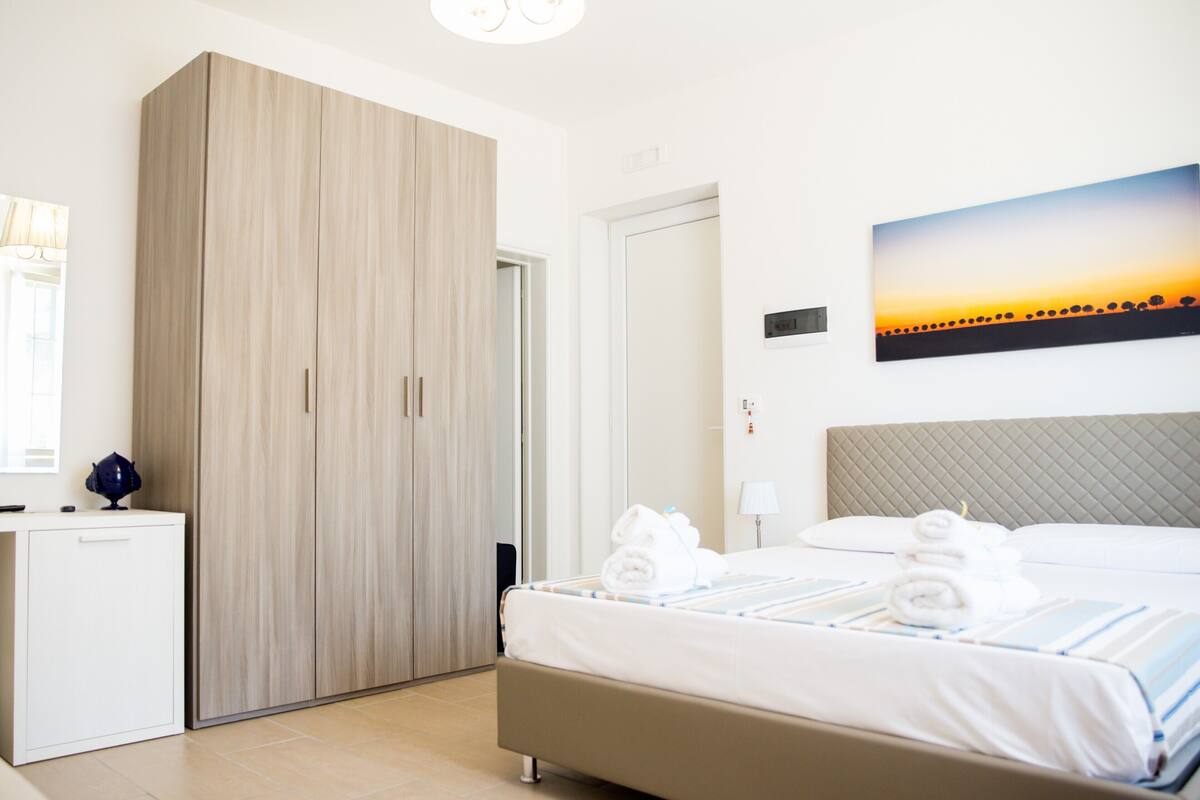 Triple Room, Partial Sea View (Pumo Blu) | Room amenity