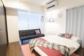 룸 | 2 개의 침실, 다리미/다리미판, 침대 시트