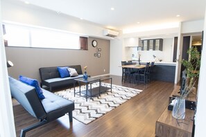 Room | Living room