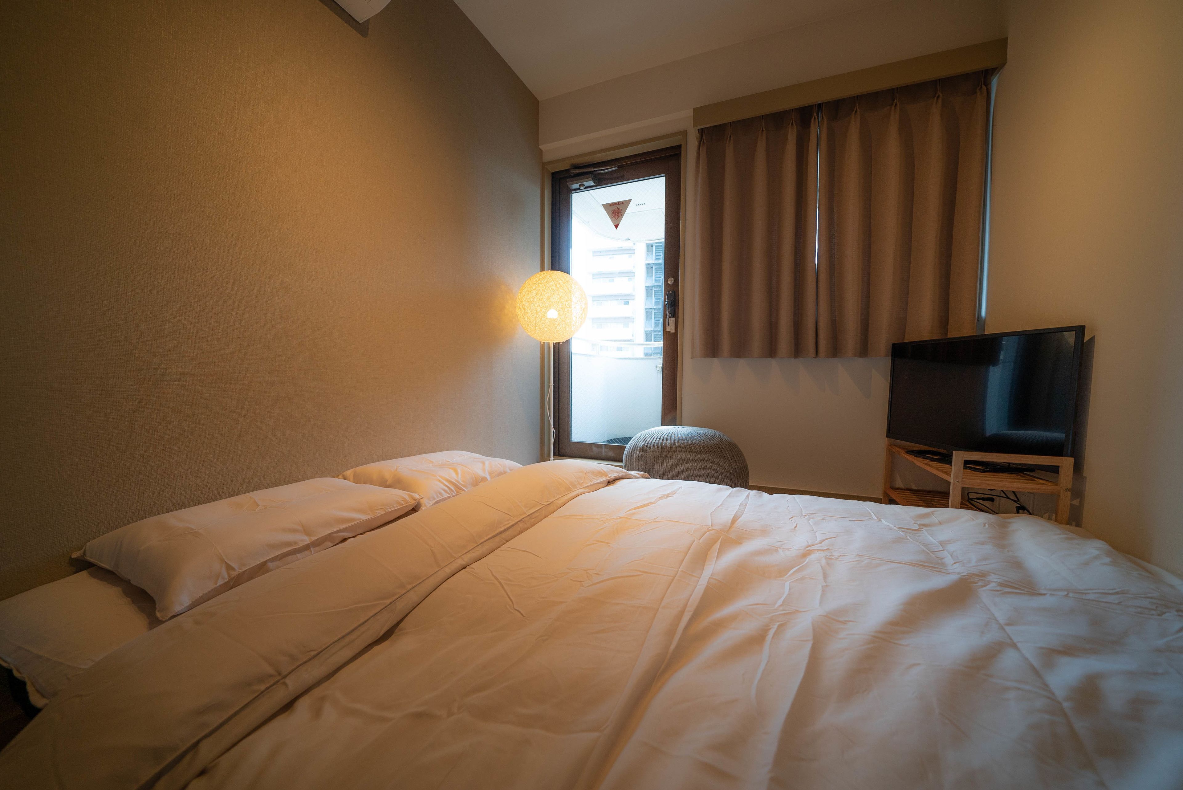 Quarto | Ferros/tábuas de passar roupa, roupa de cama