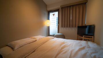 Quarto | Ferros/tábuas de passar roupa, roupa de cama