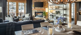 Outpost: Crystal Springs 306 - Ski-In/Ski-Out!