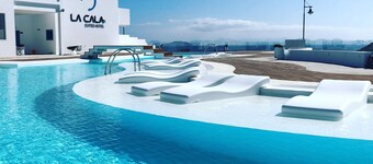 La Cala Suites Hotel - Adults Only