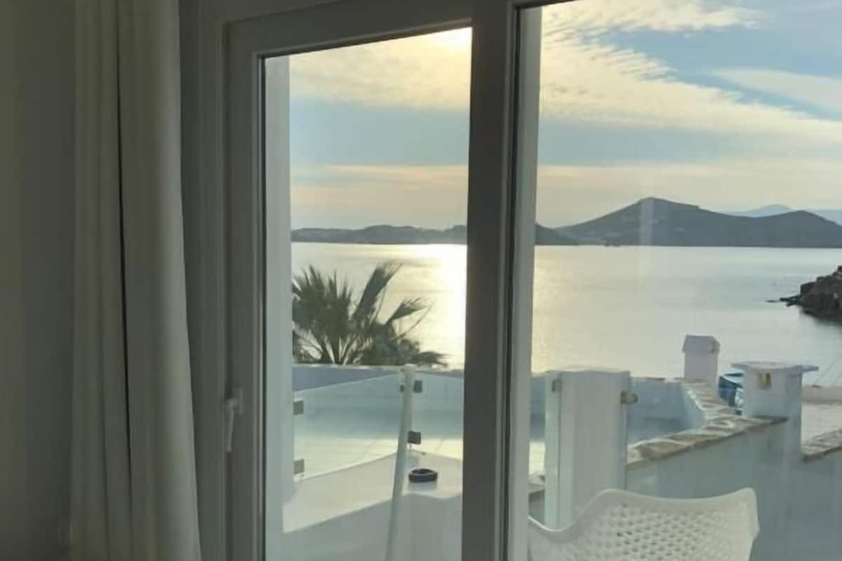 Apartment, Sea View | 2 bedrooms, in-room safe, iron/ironing board, free WiFi