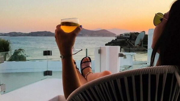 Apartment, Sea View | Living area - George Studios (Naxos)