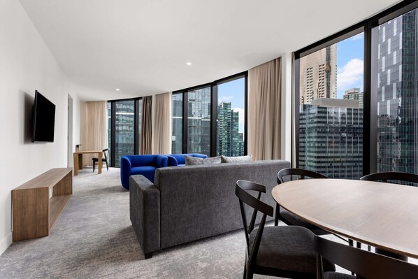 Premier Two Bedroom Apartment View | In-room safe, desk, laptop workspace, blackout drapes