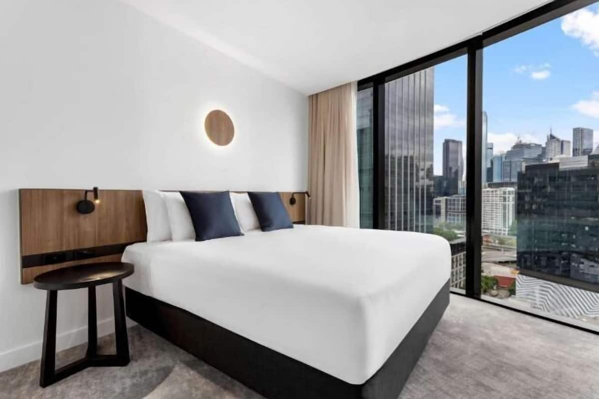 In-room safe, desk, laptop workspace, blackout curtains