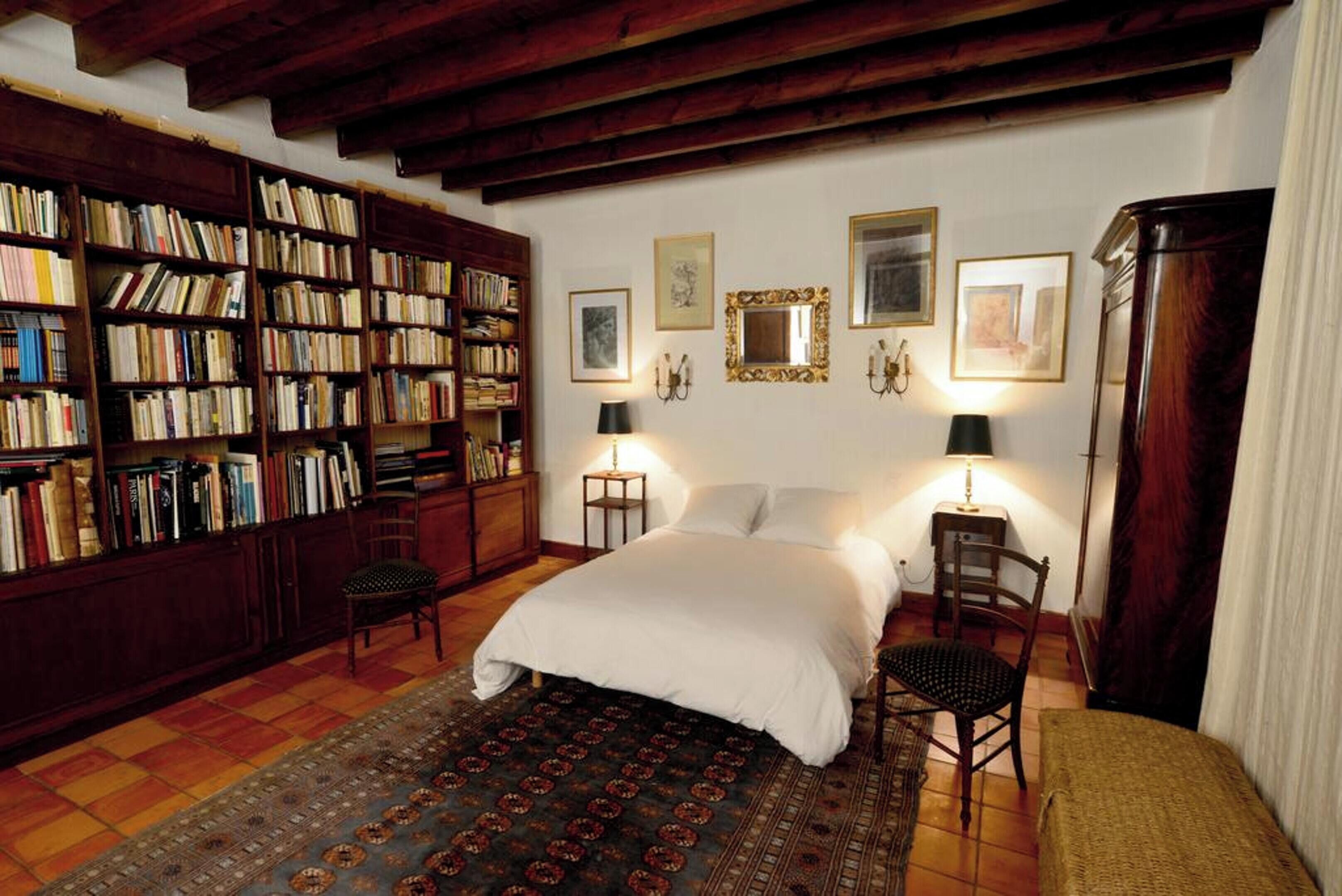 4 chambres, bureau, fer et planche à repasser, Wi-Fi