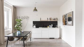 Apartment, 1 Queen-Bett und Schlafsofa (Chemnitz Hartmannstr | One-Bedroom Su) | Eigene Küche | Espressomaschine, Kühlschrank, Wasserkocher