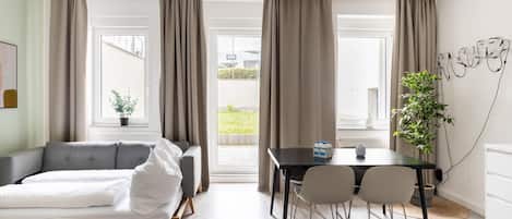 公寓, 1 张大床和 1 张沙发床 (Chemnitz Hartmannstr | One-Bedroom Su) | 1 多间卧室、特色装修、特色家居、笔记本电脑工作区