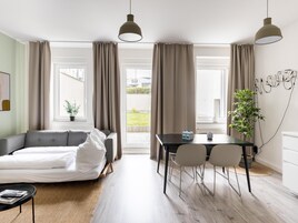 公寓, 1 张大床和 1 张沙发床 (Chemnitz Hartmannstr | One-Bedroom Su) | 特色装修、特色家居、笔记本电脑工作区、免费 WiFi