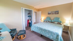 4 Schlafzimmer, Schreibtisch, Bügeleisen/Bügelbrett, kostenloses WLAN