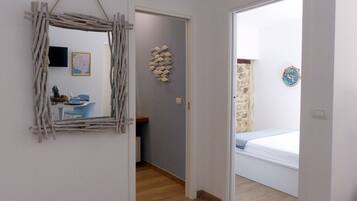 1 Schlafzimmer, Zimmersafe, BĂŒgeleisen/BĂŒgelbrett, WLAN