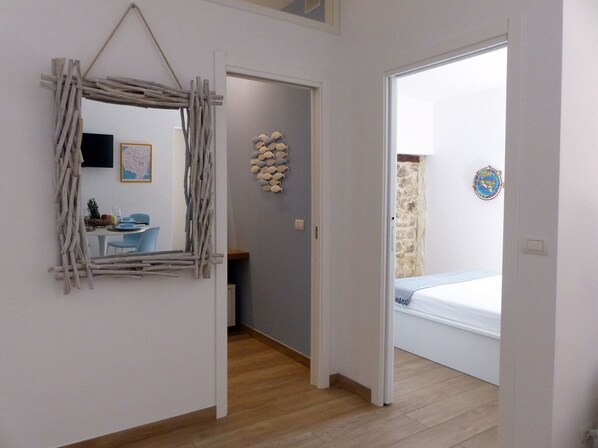 1 bedroom, in-room safe, iron/ironing board, WiFi