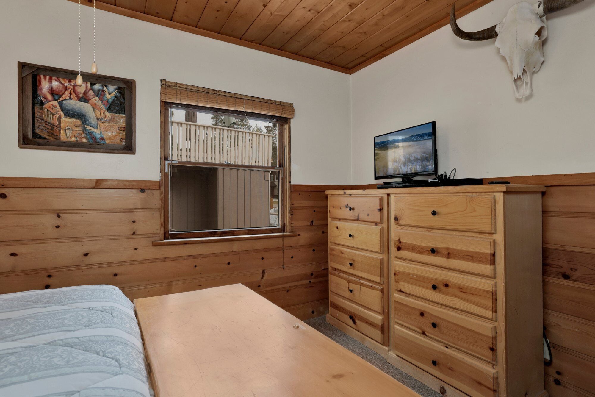 House, Multiple Beds, Patio, Mountain View (1079) | 2 bedrooms, individually decorated, individually furnished, bed sheets