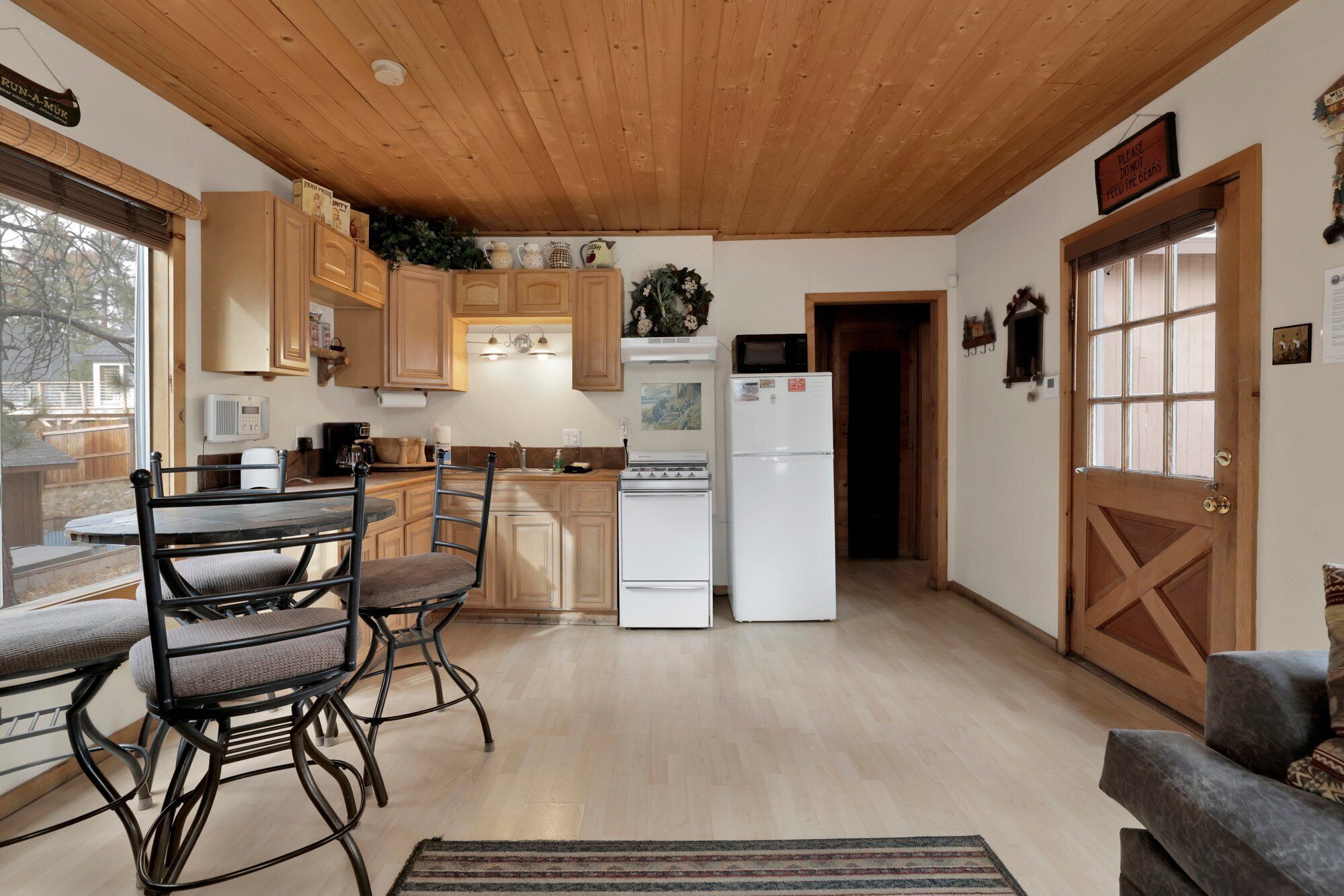 House, Multiple Beds, Patio, Mountain View (1079) | Private kitchen | Coffee/tea maker