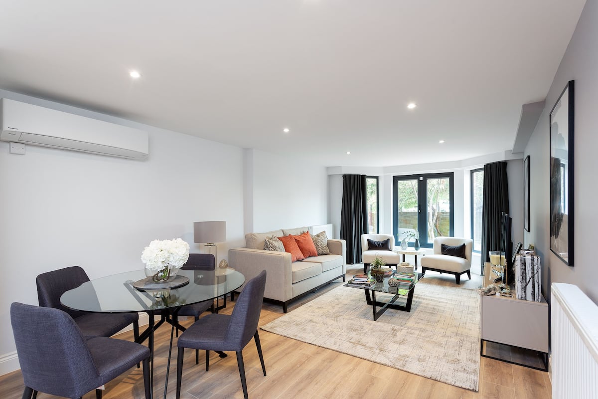 Apartment, 2 Schlafzimmer | Wohnbereich