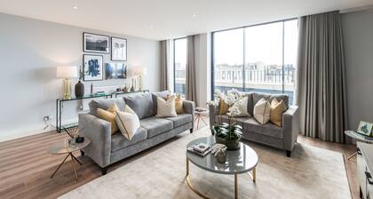 The Carlyle by Nestor