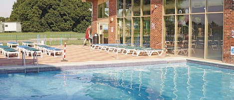 Indoor pool, outdoor pool
